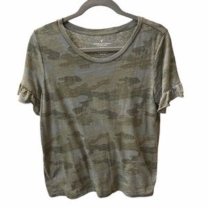 American eagle green camo ruffle sleeved t shirt